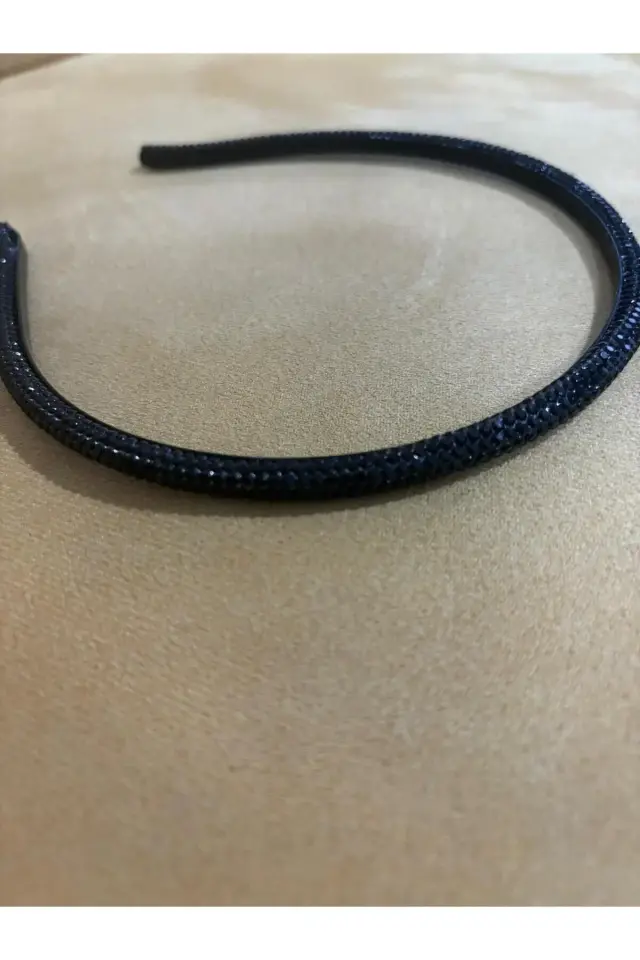 Kristal Taşlı Taç