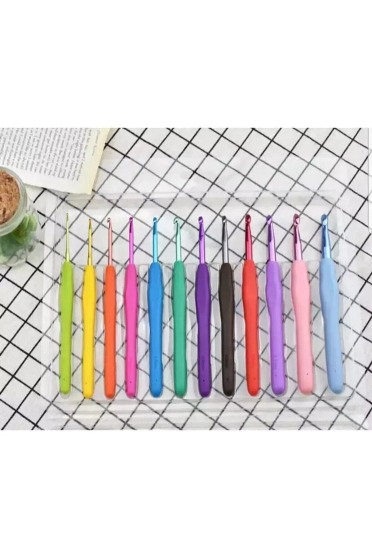 Özel Tasarım Gökkuşağı 12'li Yün Tığ Seti