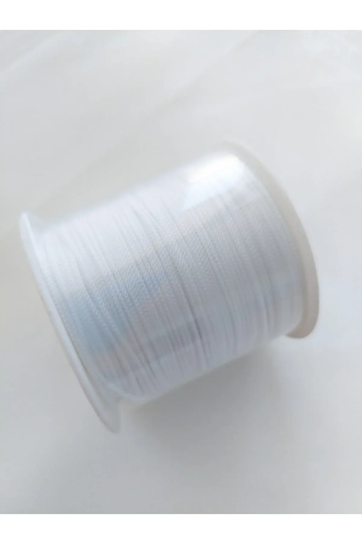 Beyaz Renk 100 Metre Paraşüt Makrome Bileklik Örgü Ipi (1.0 MM)