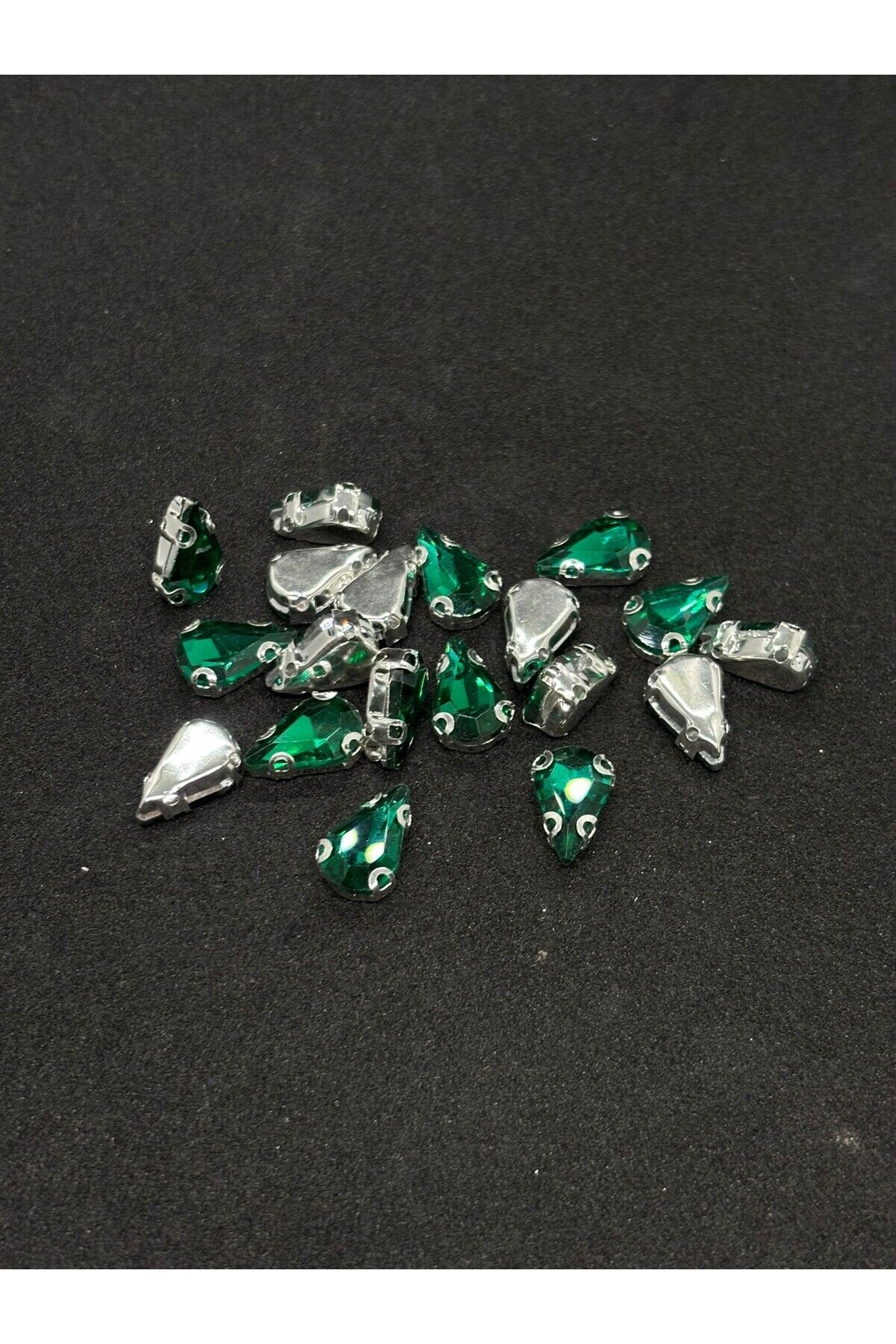 8x13 (1.3CM) Damla/Armut Kasalı Dikme Cam Taş Gümüş Kasa Zümrüt Yeşil Taş 50 Adet