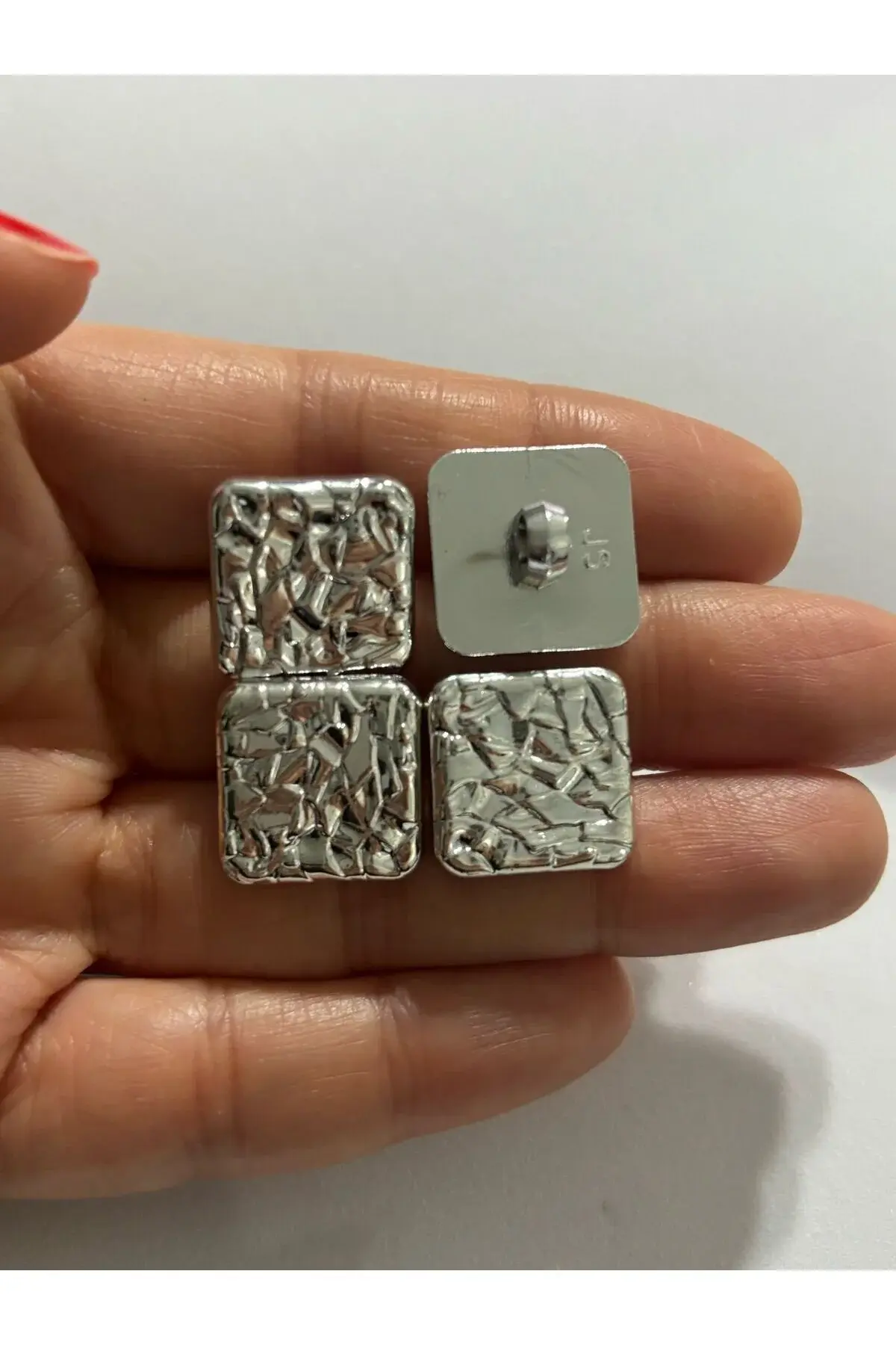 4 Lü Z.A.R.A.Model Özel Tasarım Kare Düğme Gümüş Kare Üzeri Çizgili Desenli Metal Düğme 1,18cm.BD18