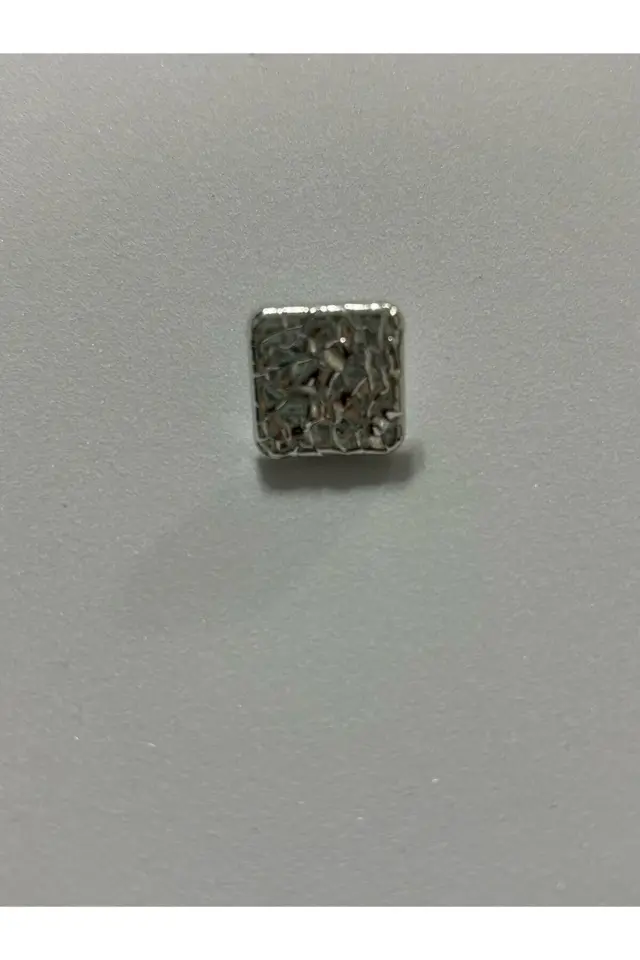 4 Lü Z.A.R.A.Model Özel Tasarım Kare Düğme Gümüş Kare Üzeri Çizgili Desenli Metal Düğme 1,18cm.BD18