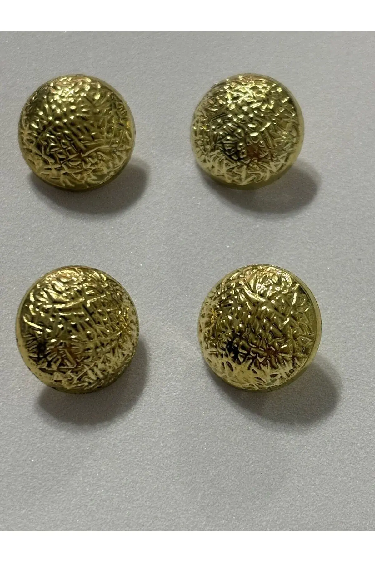 4 lü Gold Metalize Bombeli Özel Tasarım Düğmesi 2 Cm.(BD13)