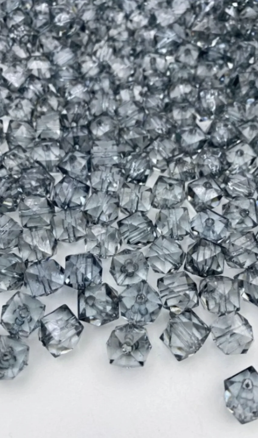 10mm Gri / Antrasit/füme Renk Küp Kübik Model Akrilik Boncuk ,çanta Boncuğu (100 Adet)