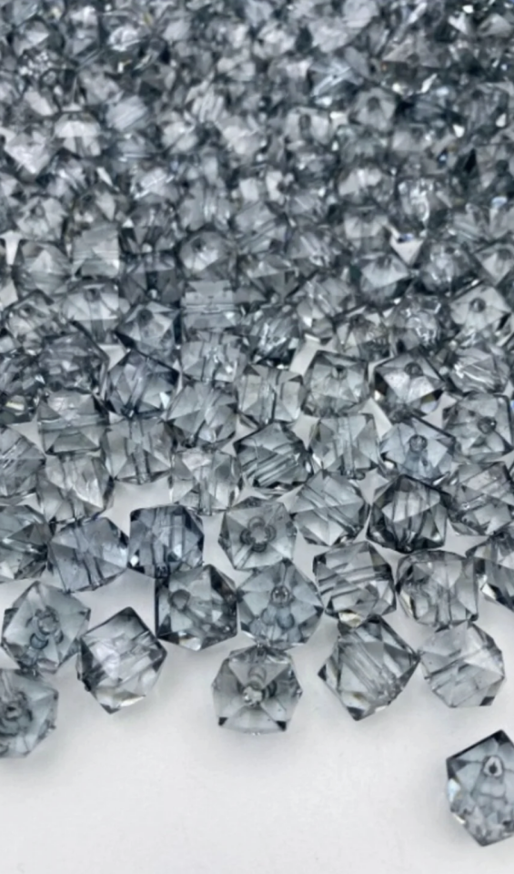 10mm Gri / Antrasit/füme Renk Küp Kübik Model Akrilik Boncuk ,çanta Boncuğu (100 Adet)