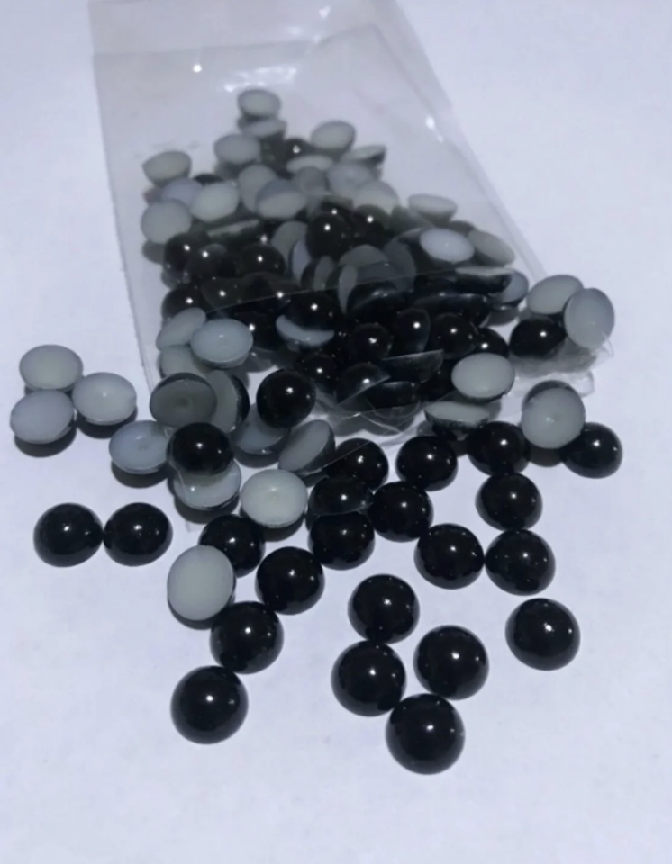 Siyah Yarım Inci - 8 Mm (100 GR - 650-700 AD)