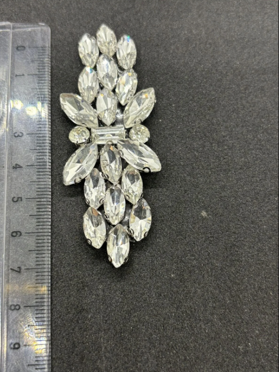 Ütüyle Yapışan Parlak Taşlı Aplik Kristal Taşlı Ayakkabı, Çanta Ve Kıyafet Aksesuarı 7,5X3 CM