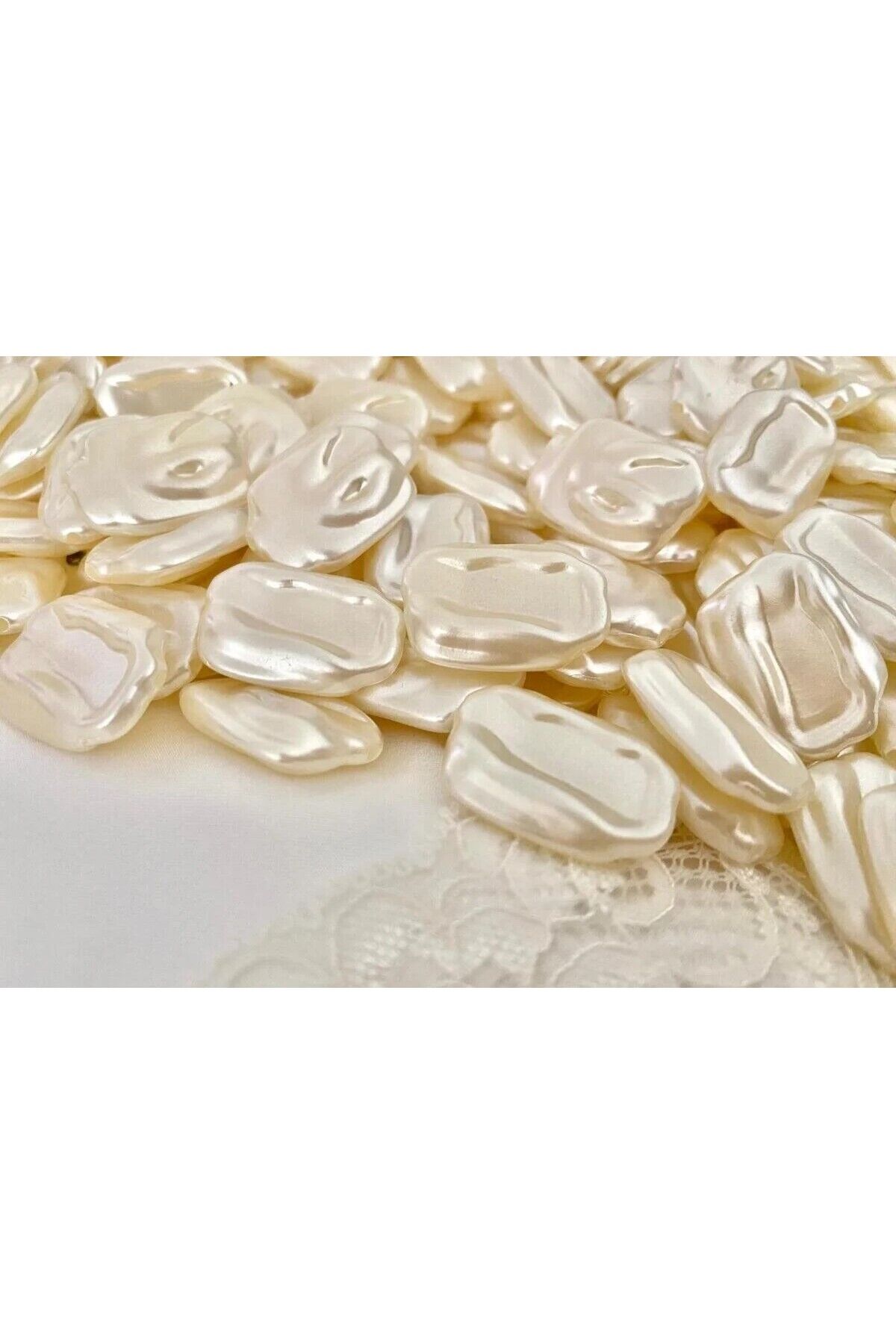 Dikdörtgen Delikli Yamuk Sedefli Beyaz Boncuk 20mm 50 adet B:64