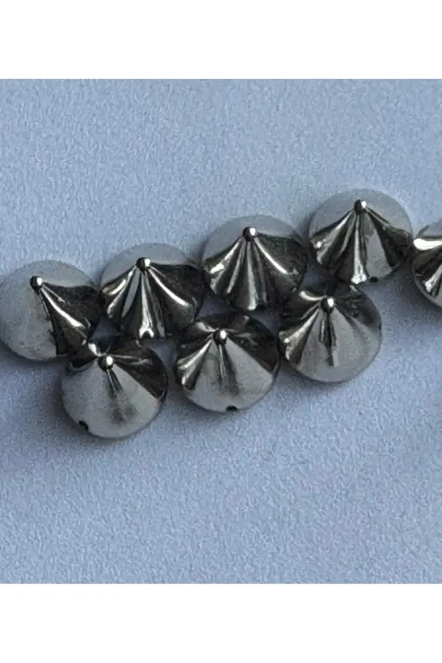 10 mm Gümüş Drop Delikli Dikme Drop Gotik giyim Zımba (25 adet)