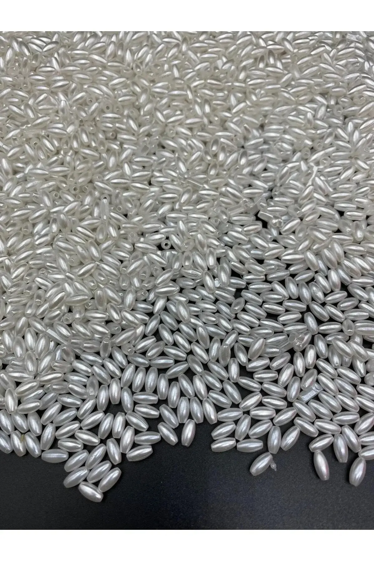 Arpa Model Krem Rengi Plastik Inci Boncuk (100 ADET)b:26
