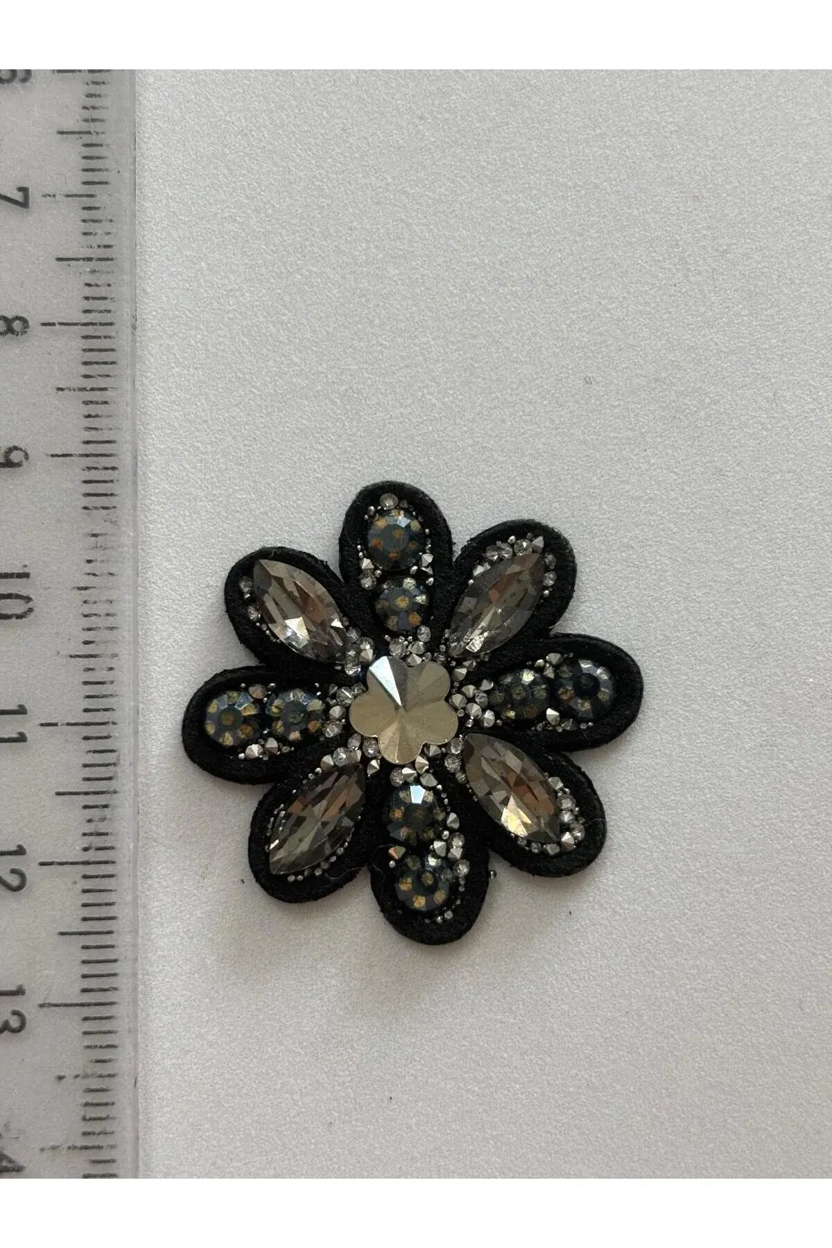 Ütüyle Yapışan Parlak Taşlı Çiçek Aplik Kristal Taşlı Ayakkabı, Çanta Ve Kıyafet Aksesuarı